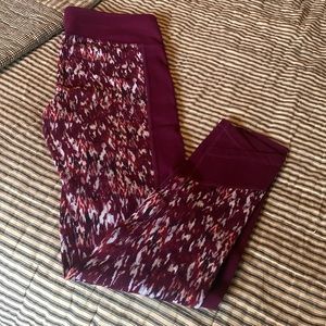 NWOT - St. Johns Bay Action wear
